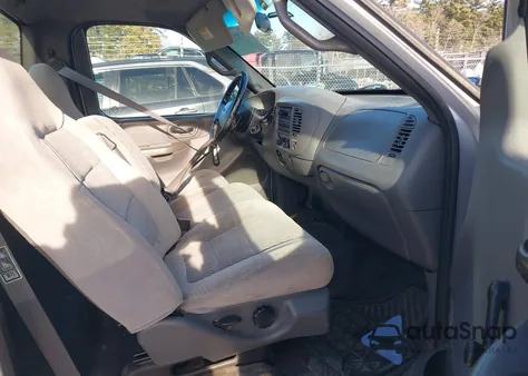 2002 Ford F-150 Xl/Xlt из США, поврежденный, VIN 1FTRF172X2NA00368